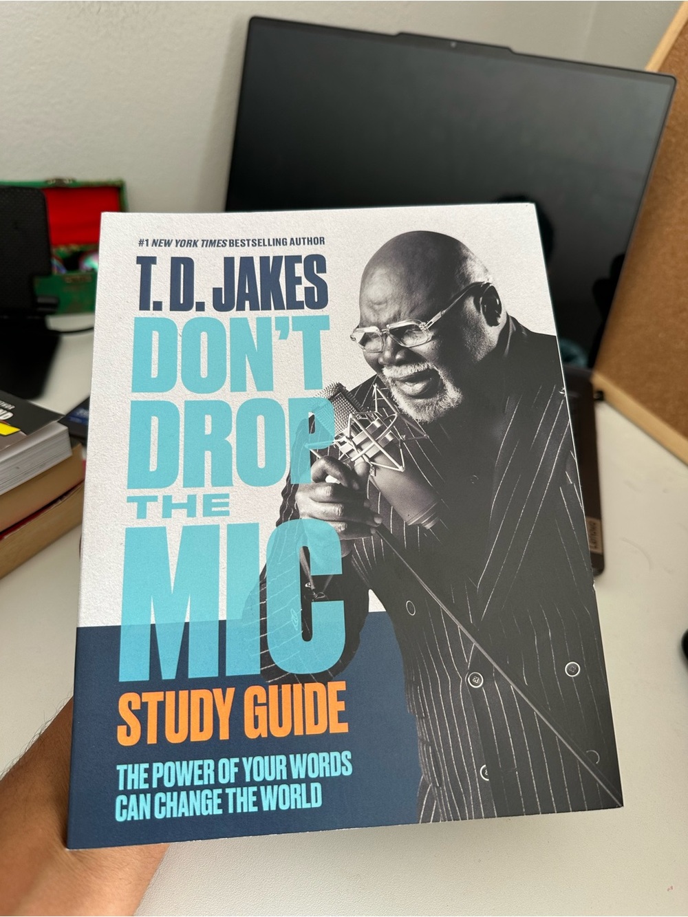 T.D. Jakes "Don't Drop the Mic" Study Guide - Blue & Black